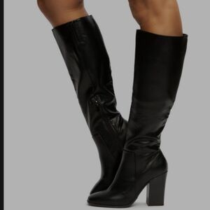 Woman's Black Faux Suede Boots* Size 10* Side Zipper*Knee High* Original Box*